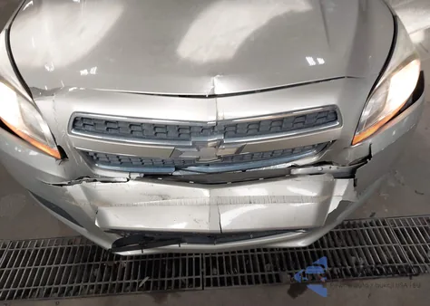 2013 Chevrolet Malibu 1Ls z USA, uszkodzony, nr VIN 1G11B5SA7DF259582